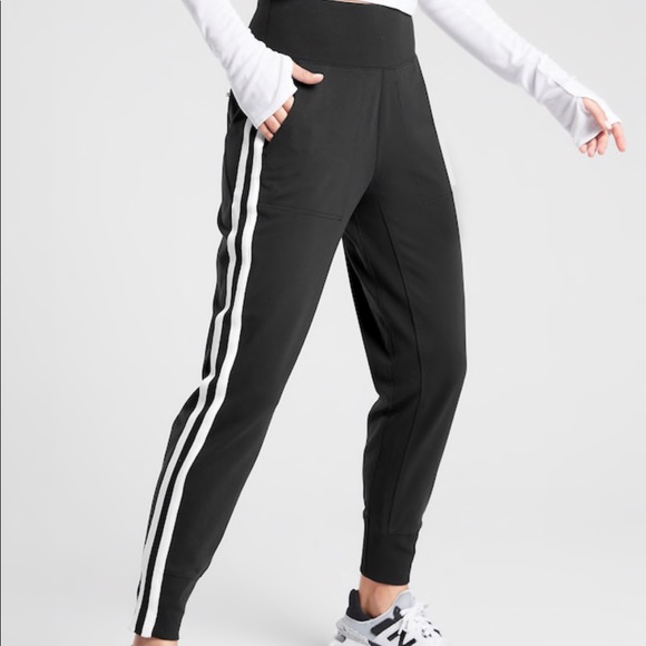Athleta Pants - Athleta Venice side stripe jogger black pants